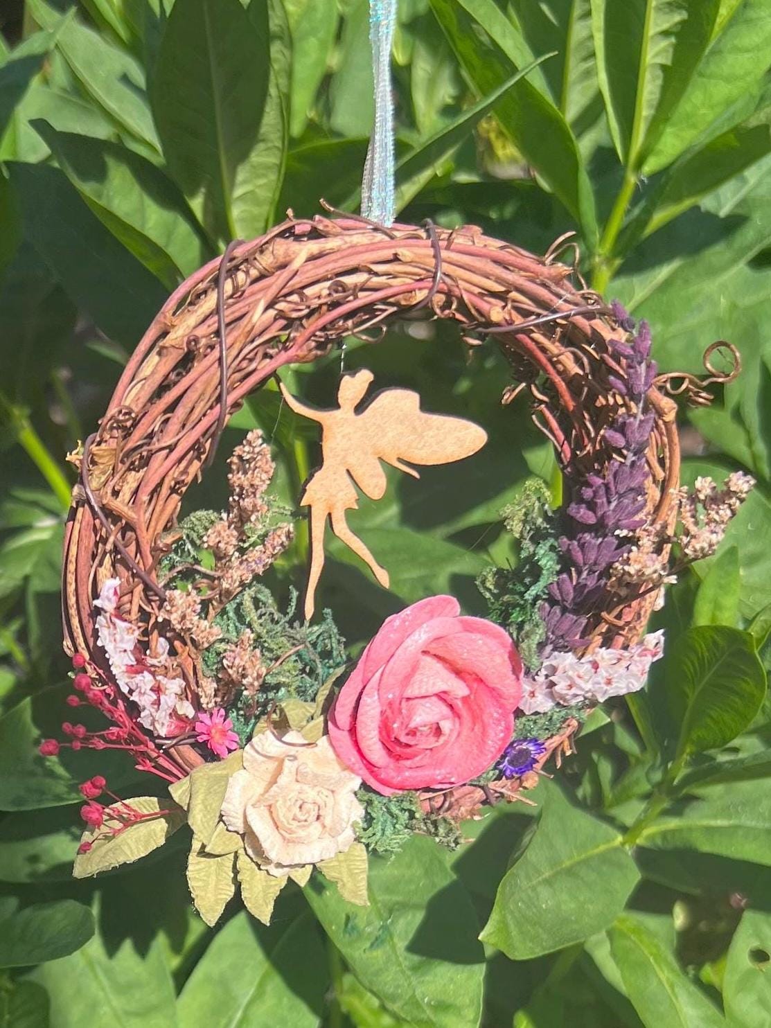 Mini Fairy Wreath – Fairy Decor with Natural Flowers and a miniature fairy | Cottagecore Fairy Garden Wall Hanging