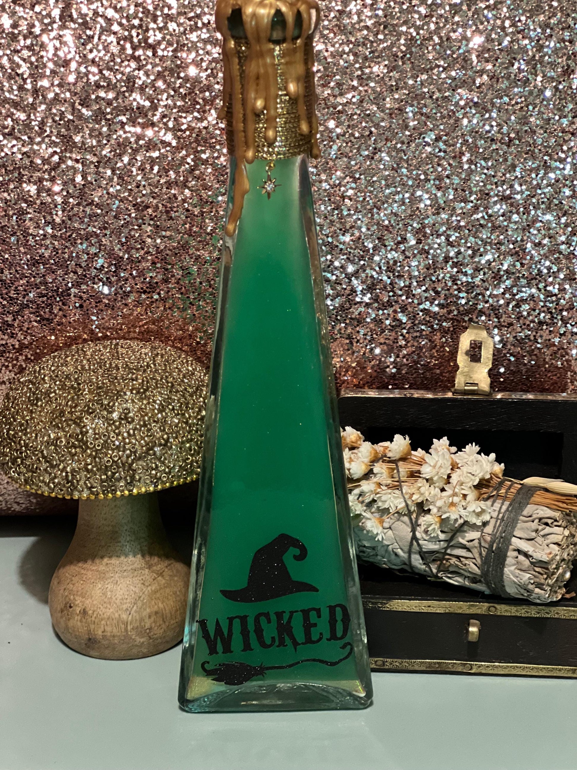 Something Wicked – Green & Gold ASMR Potion Inspired by Wicked Musical