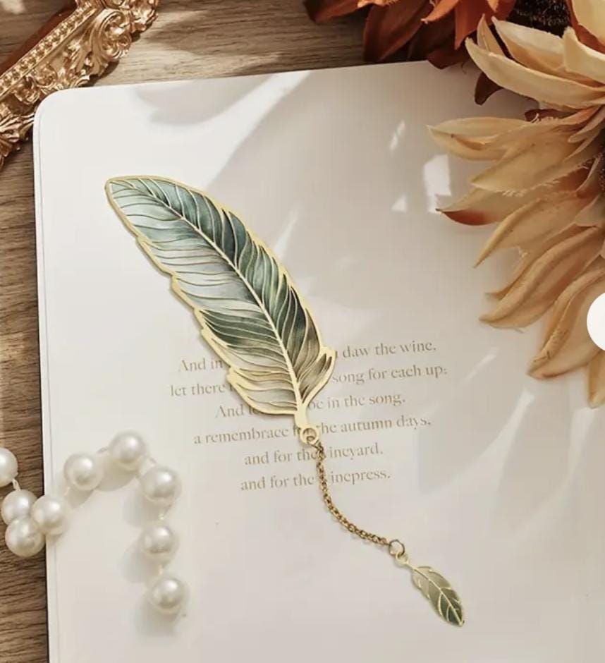 Feather Metal Bookmark. Colourful bookmark with charms. Fairycore, cottagecore, book gift.