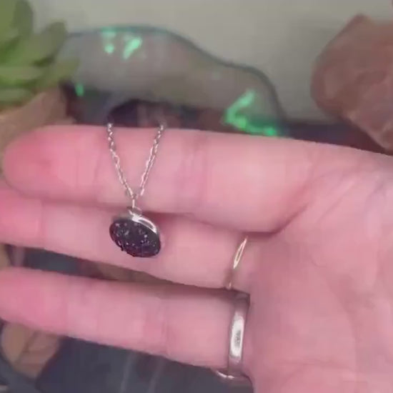 Minimalist Black Obsidian Onyx Resin Bracelet  – Stainless Steel Chain, Hypoallergenic Jewelry